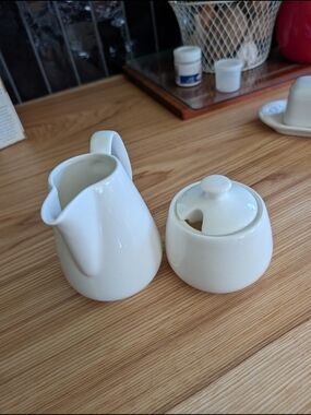 White Ceramic Creamer and Sugar Set